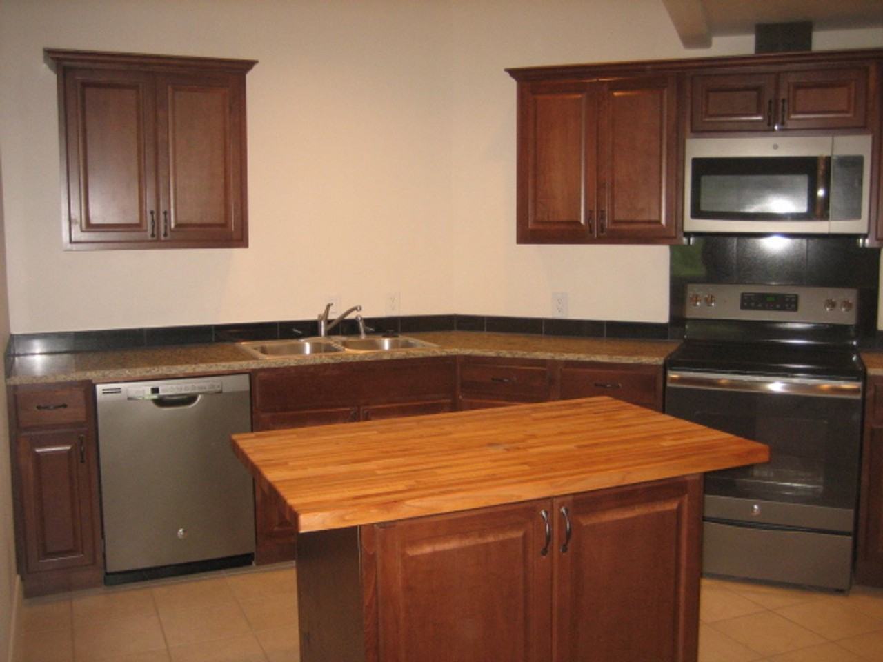 1197 E Skyline Dr #B - Photo 4 of 15