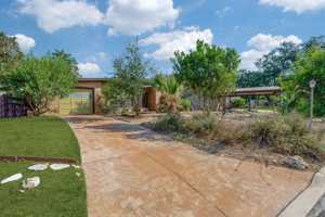 featured image of 123 Westchester Dr