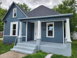 featured image of 1020 W Hovey St