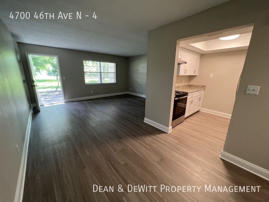 4700 46th Ave N #4 - Photo 3 of 16