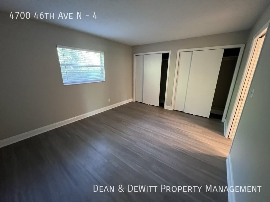 4700 46th Ave N #4 - Photo 7 of 16