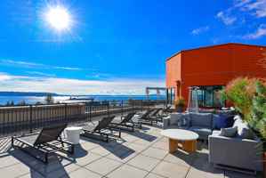 featured image of 600 Elliott Ave W