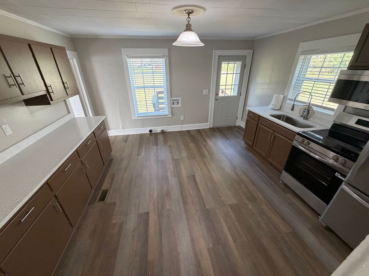 3188 Mount Willen Rd - Photo 5 of 22