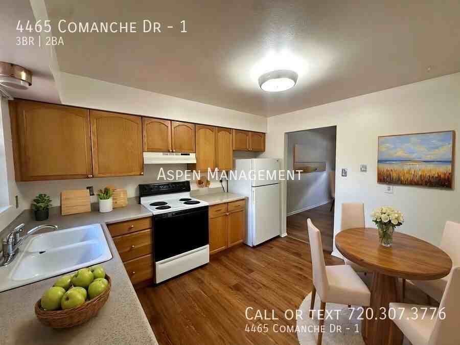 4465 Comanche Dr #1 - Photo 4 of 9