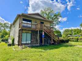 featured image of 1265 Arch St