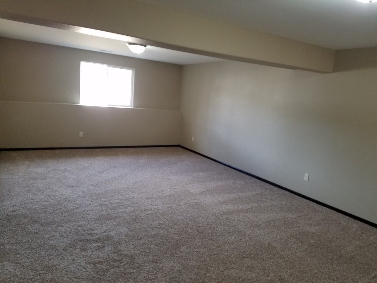 3950 Park Dr - Photo 5 of 9