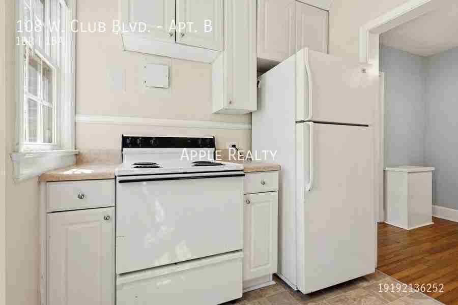 108 W Club Blvd #B - Photo 7 of 14