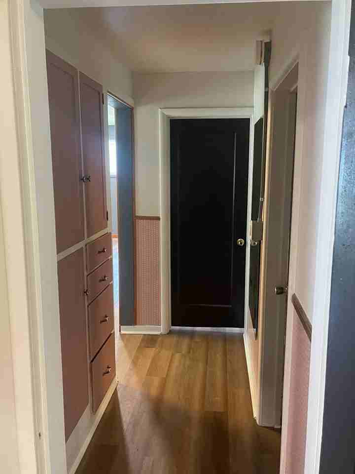 1017 Yew St - Photo 5 of 14