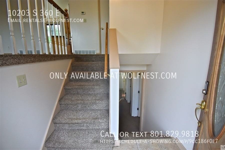 10203 S 360 E - Photo 3 of 27