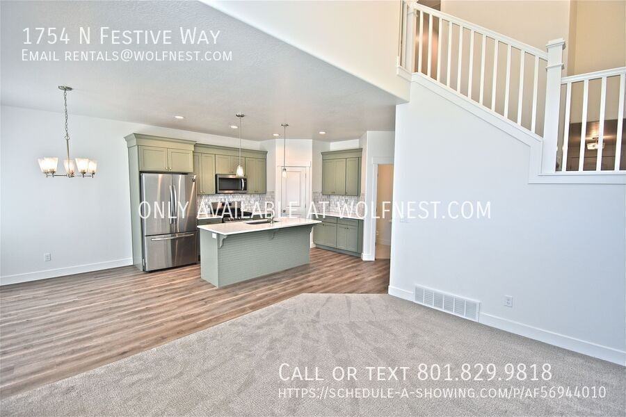 1754 N Festive Way - Photo 6 of 44