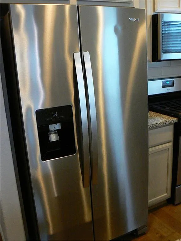 5900 Bucine Cv - Photo 7 of 38