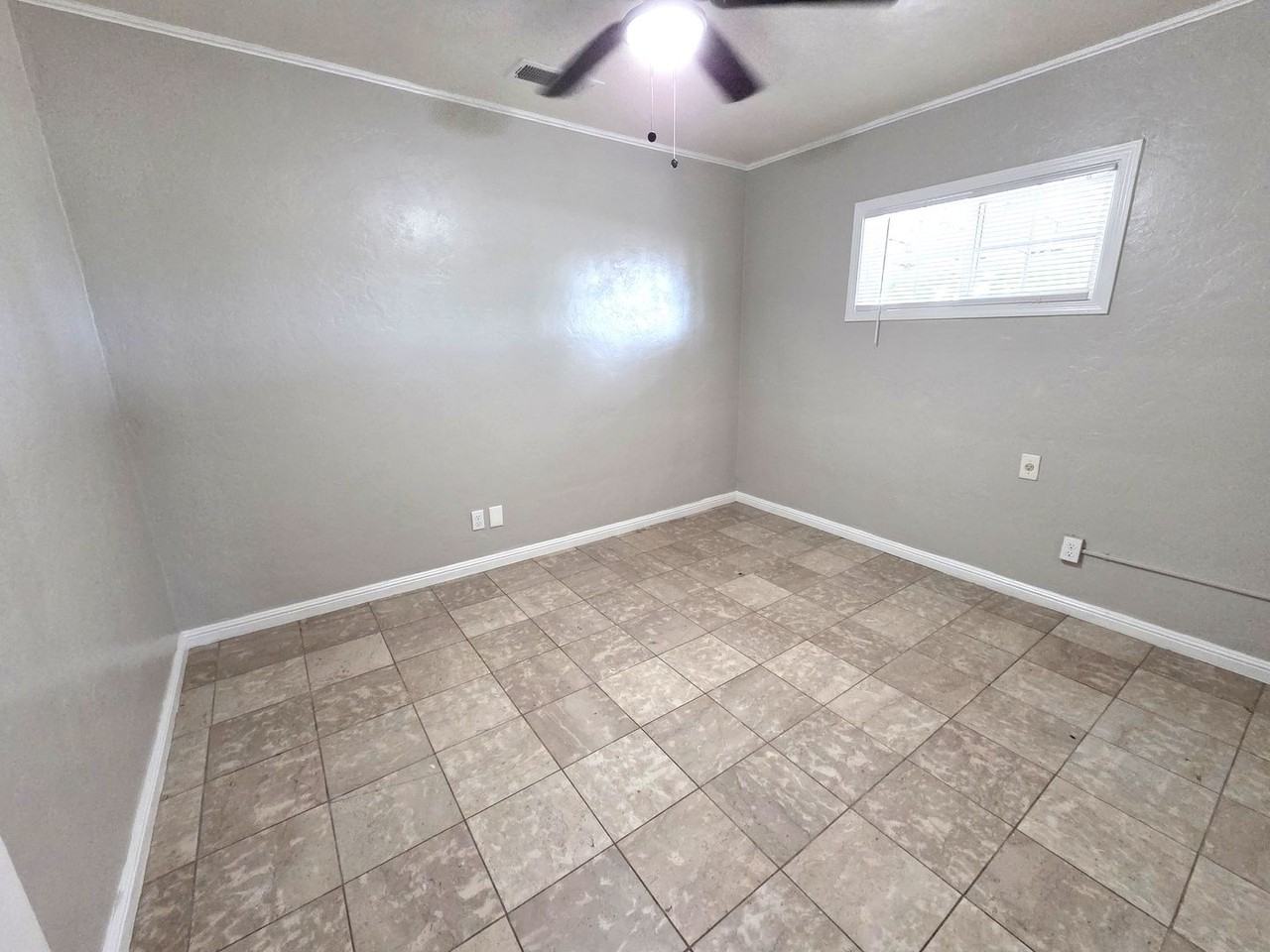 15328 Magnolia Rd - Photo 6 of 13