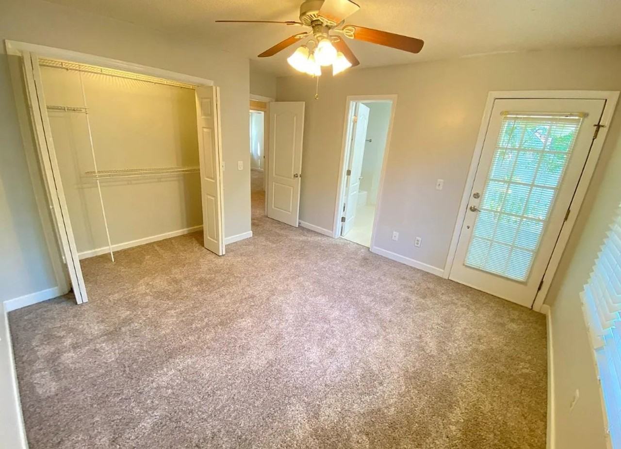 261 Conrad Cir - Photo 6 of 13