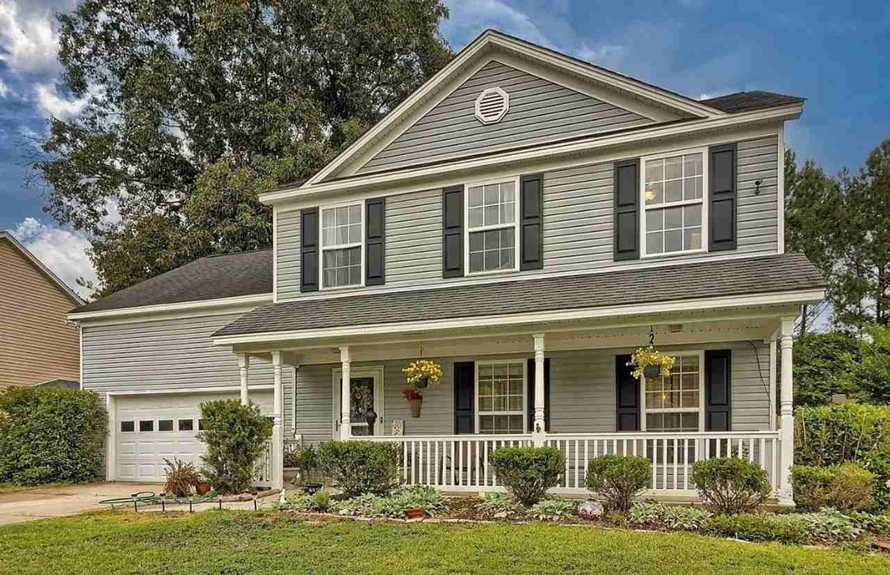 189 Hester Woods Dr - Photo 2 of 16