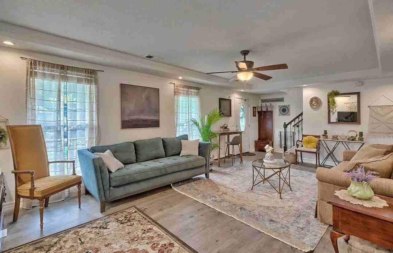 189 Hester Woods Dr - Photo 4 of 16