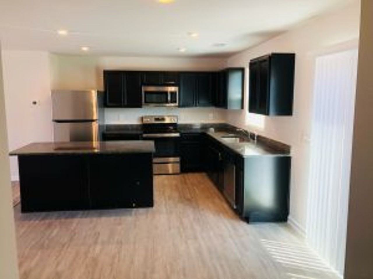 125 Council Loop - Photo 4 of 11