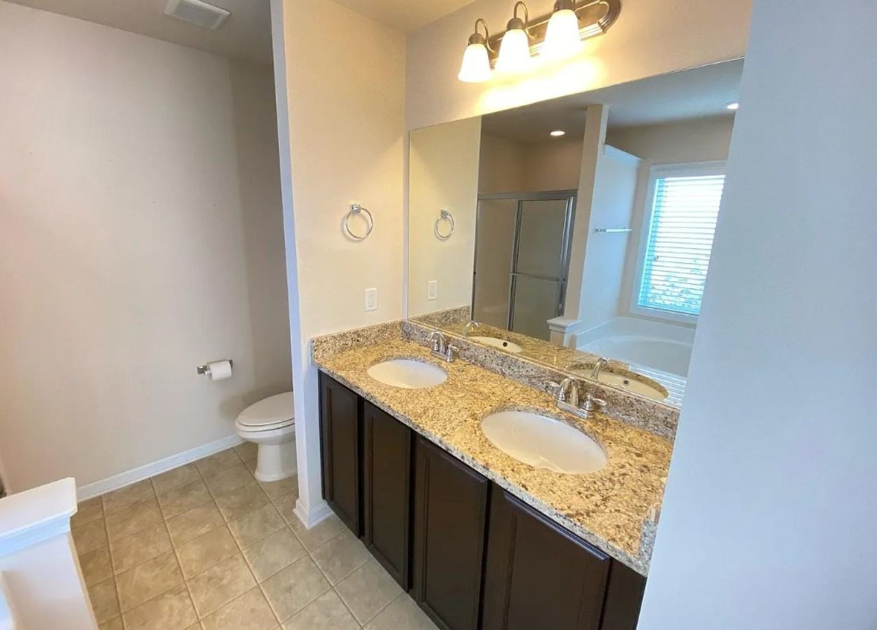 847 Dovefield Ln - Photo 6 of 11