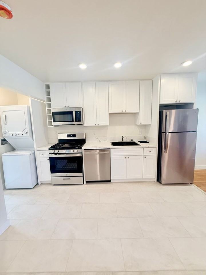 Kensington-NorthPark Gem - Photo 6 of 23