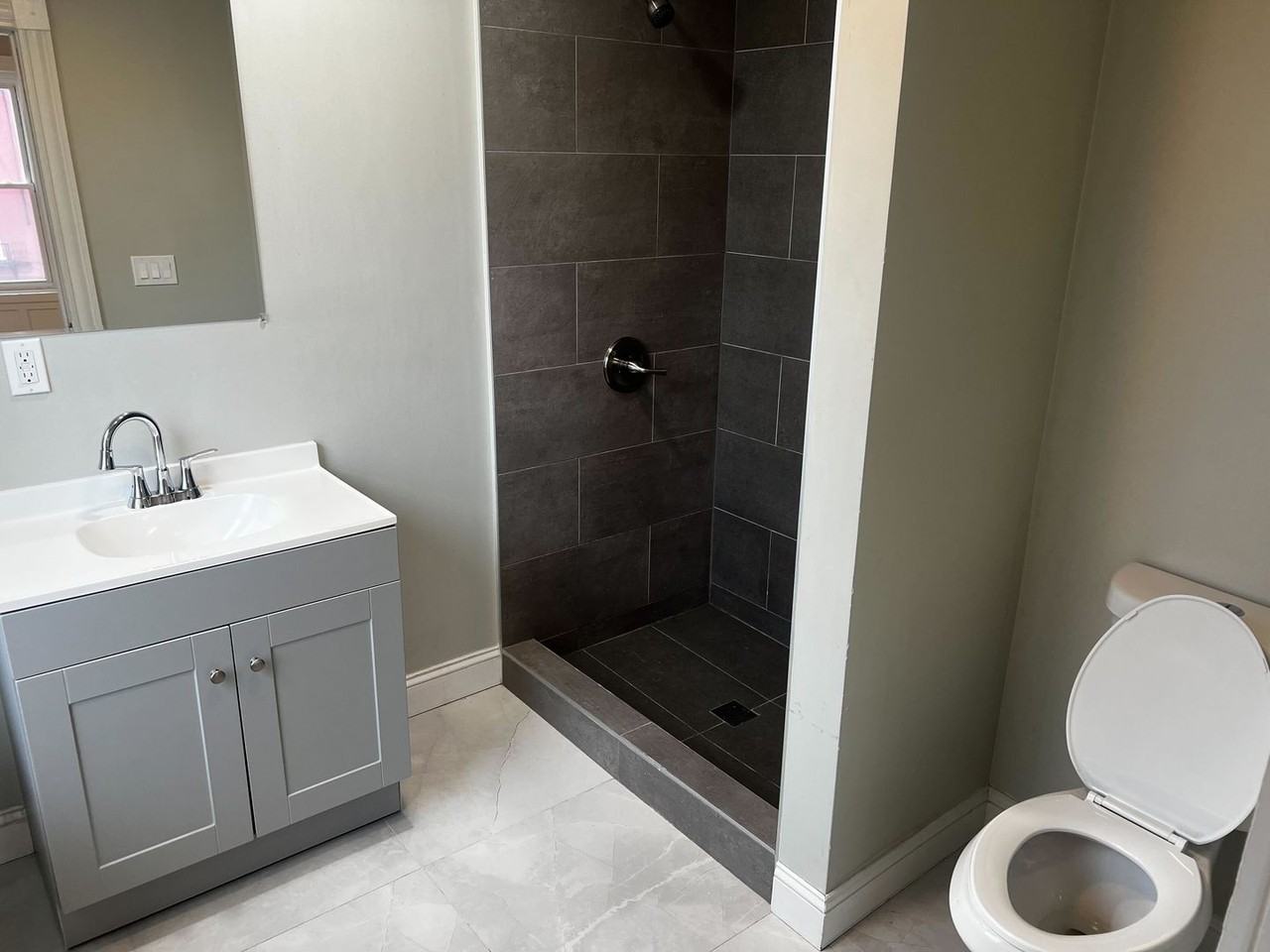 262 Washington Ave - Photo 4 of 5