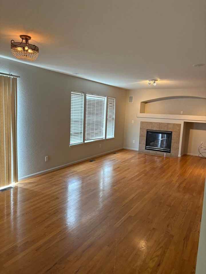 20535 E Girard Pl - Photo 2 of 21