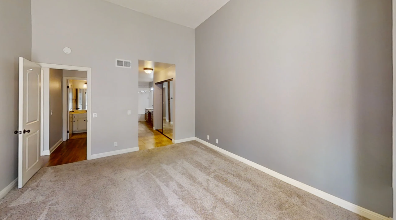 780 S Tourmaline Ct - Photo 7 of 15