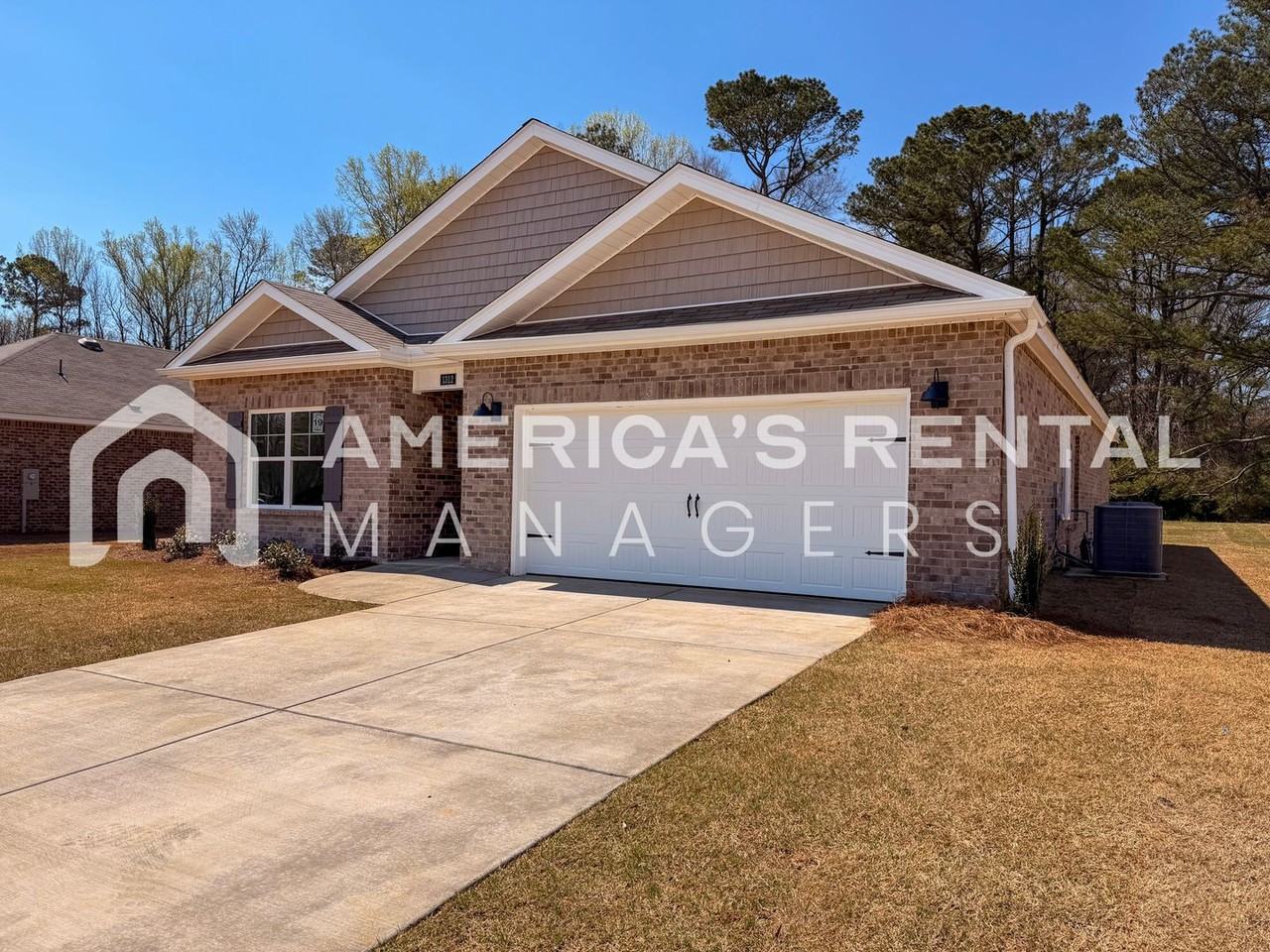 1312 Eidson St - Photo 6 of 48