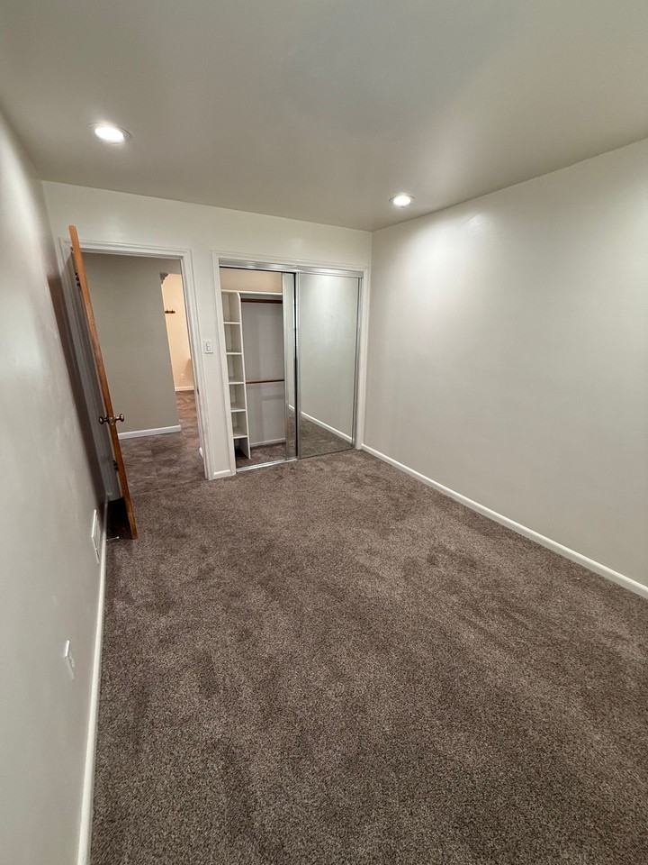 Beautiful home in Mapleton, UT - Photo 5 of 10