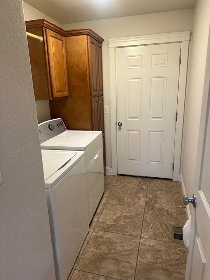 229 Heather Ln - Photo 5 of 19