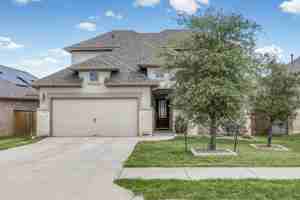featured image of 303 Eagle Ford Dr