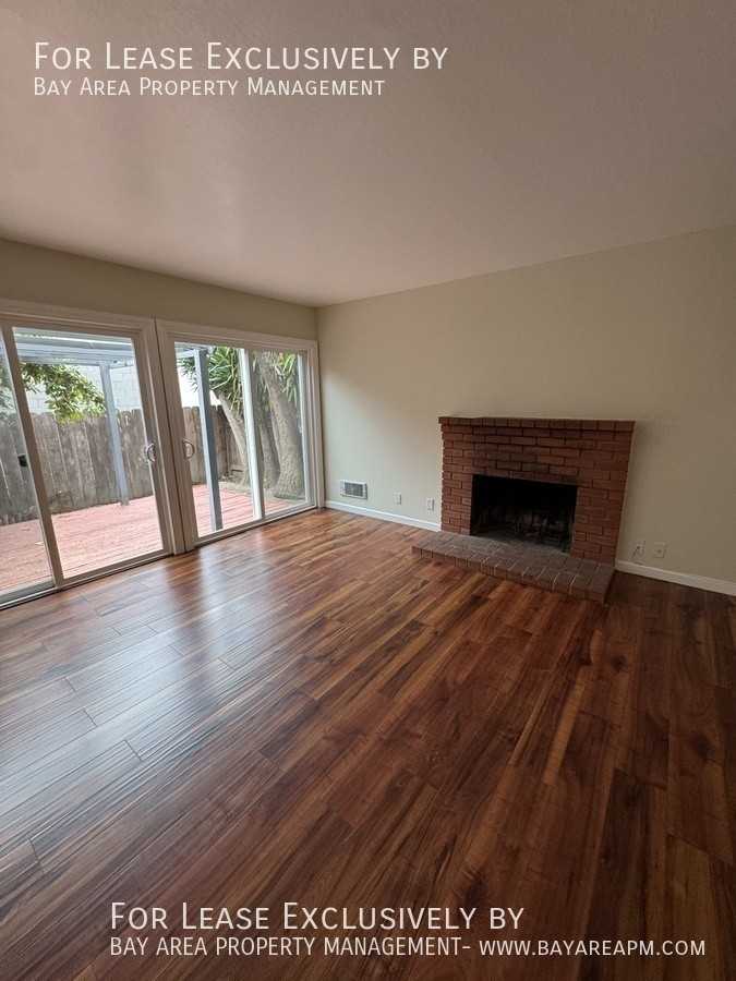 1018 Chula Vista Ave #5 - Photo 6 of 16