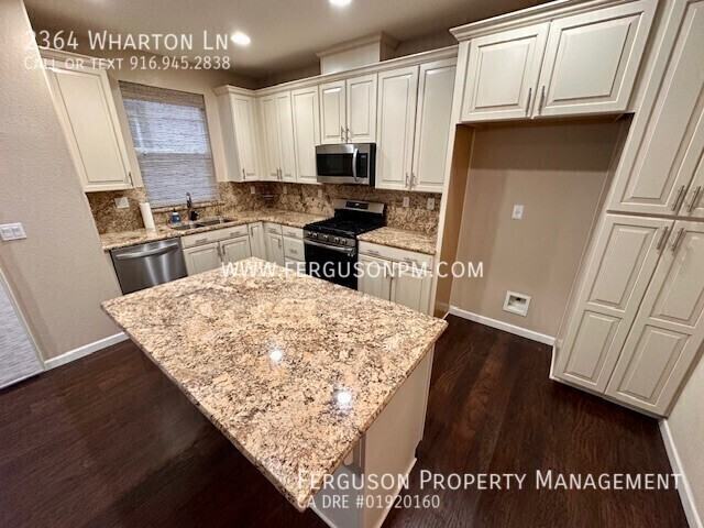 2364 Wharton Ln - Photo 4 of 22