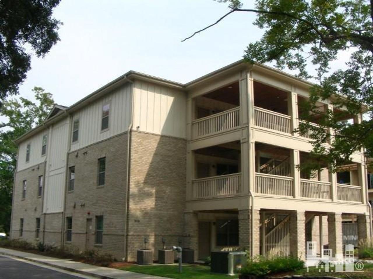 115 115 Covil Rd - Covil Garden - Photo 2 of 6