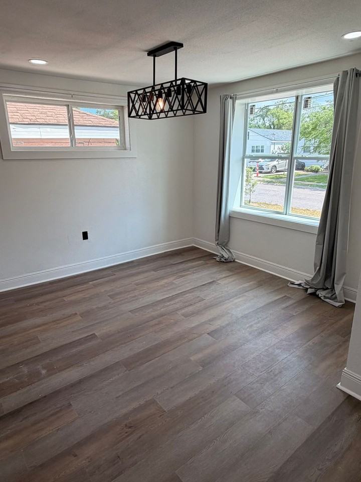 4210 Alfred St - Photo 6 of 18