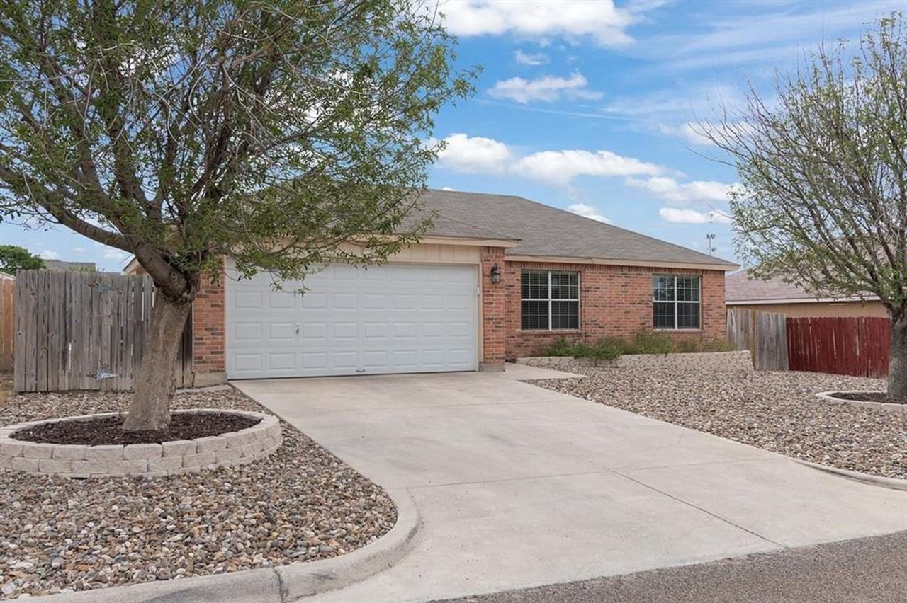 224 Vista Hermosa - Photo 2 of 5