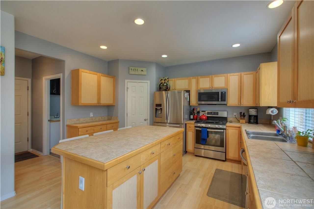 22654 Se 280th Pl - Photo 5 of 16