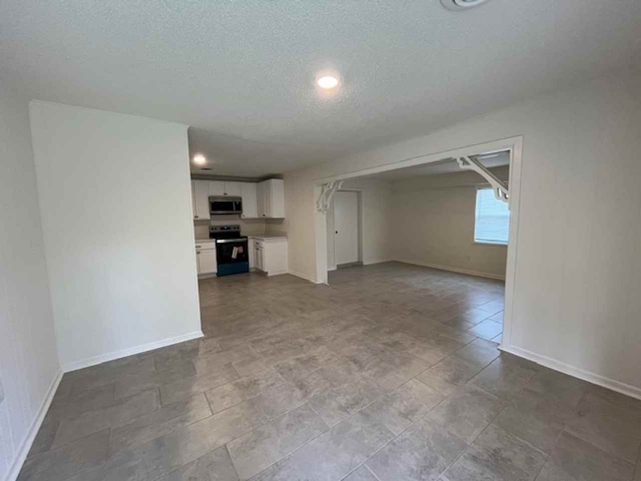 671 Cottrell Ave - Photo 2 of 10