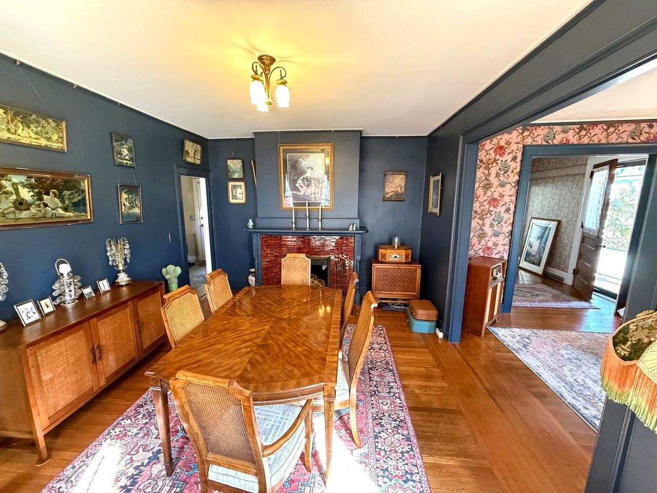 37 Oxford St - Photo 3 of 29