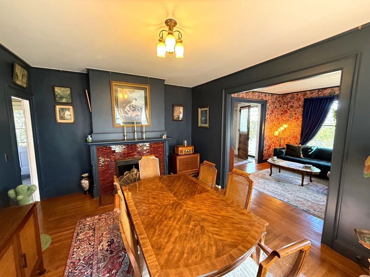 37 Oxford St - Photo 4 of 29