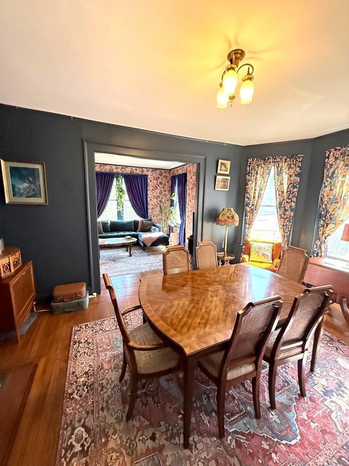 37 Oxford St - Photo 5 of 29