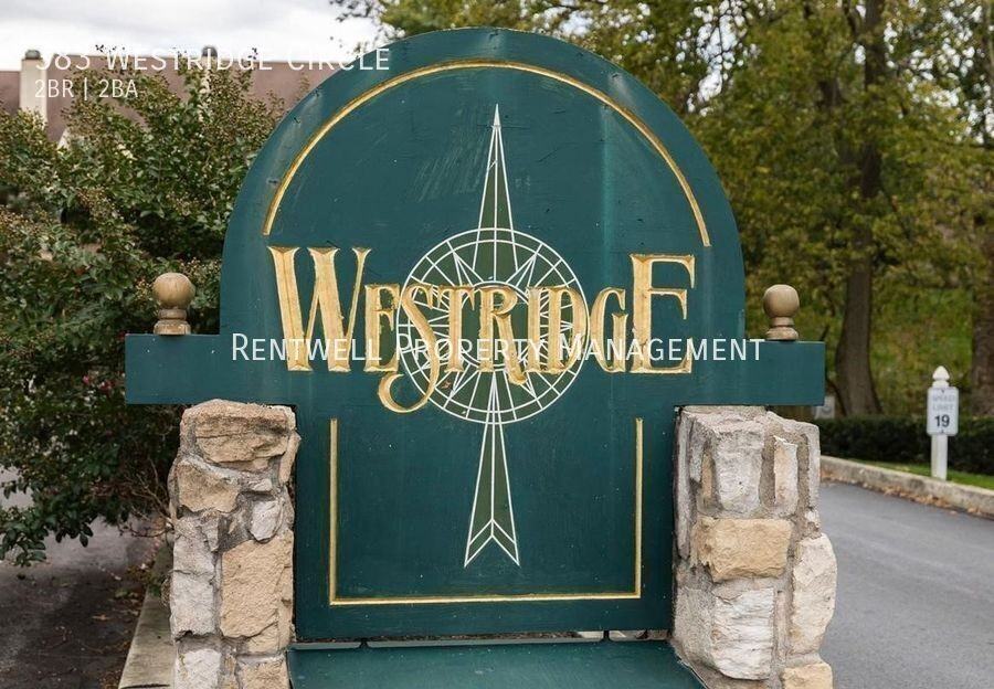 383 Westridge Cir - Photo 2 of 23