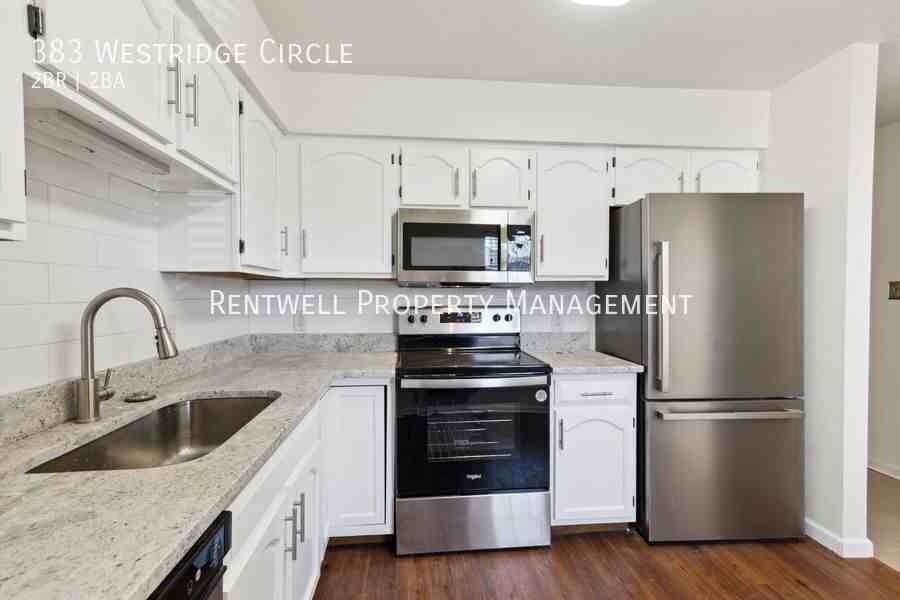 383 Westridge Cir - Photo 4 of 23