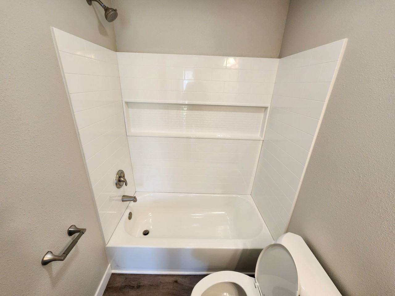 922 N Glenn Ave - Photo 6 of 22