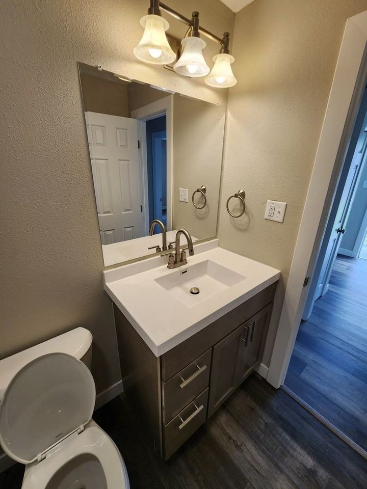 922 N Glenn Ave - Photo 7 of 22