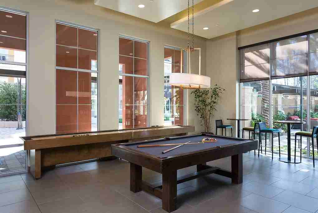 Paragon - Photo 4 of 50