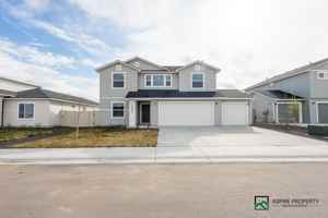 featured image of 16366 Backfill Ave