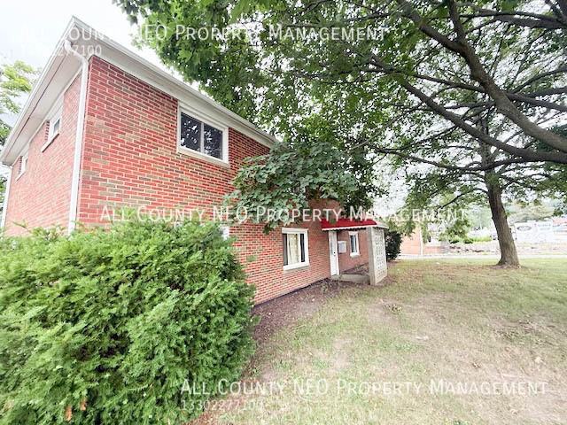 1737 Portage Trl #2 - Photo 2 of 18