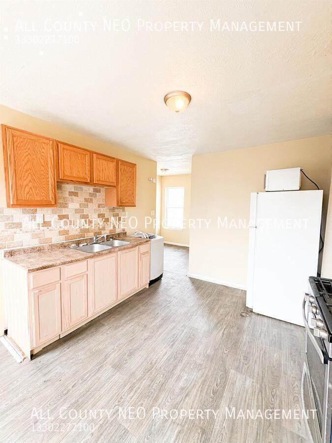 4116 Denison Ave #UP - Photo 3 of 8