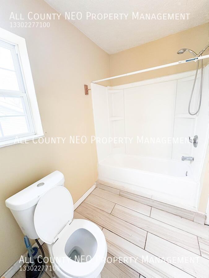 4116 Denison Ave #UP - Photo 6 of 8