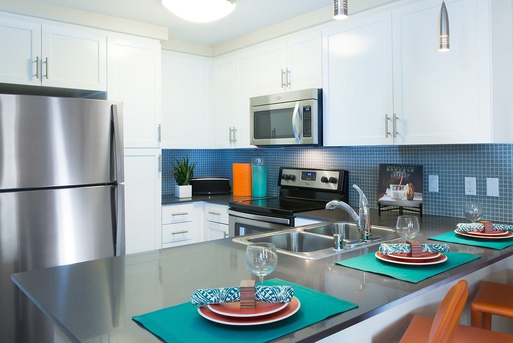 Solstice - Photo 7 of 51