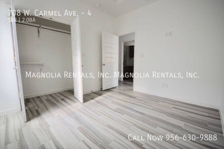 708 W Carmel Ave #4 - Photo 4 of 9